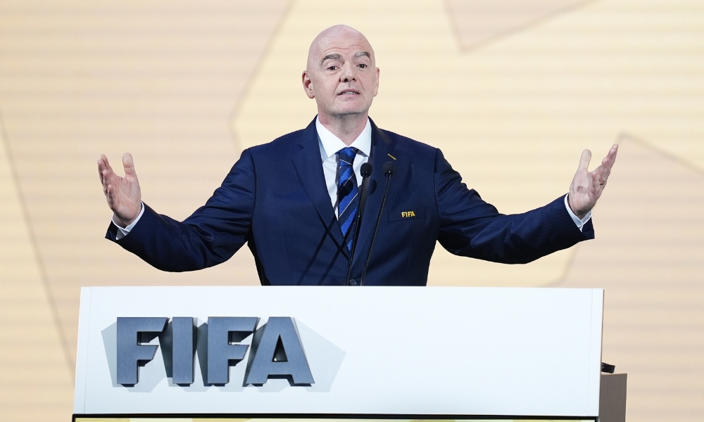 在現代足球 在現代足球